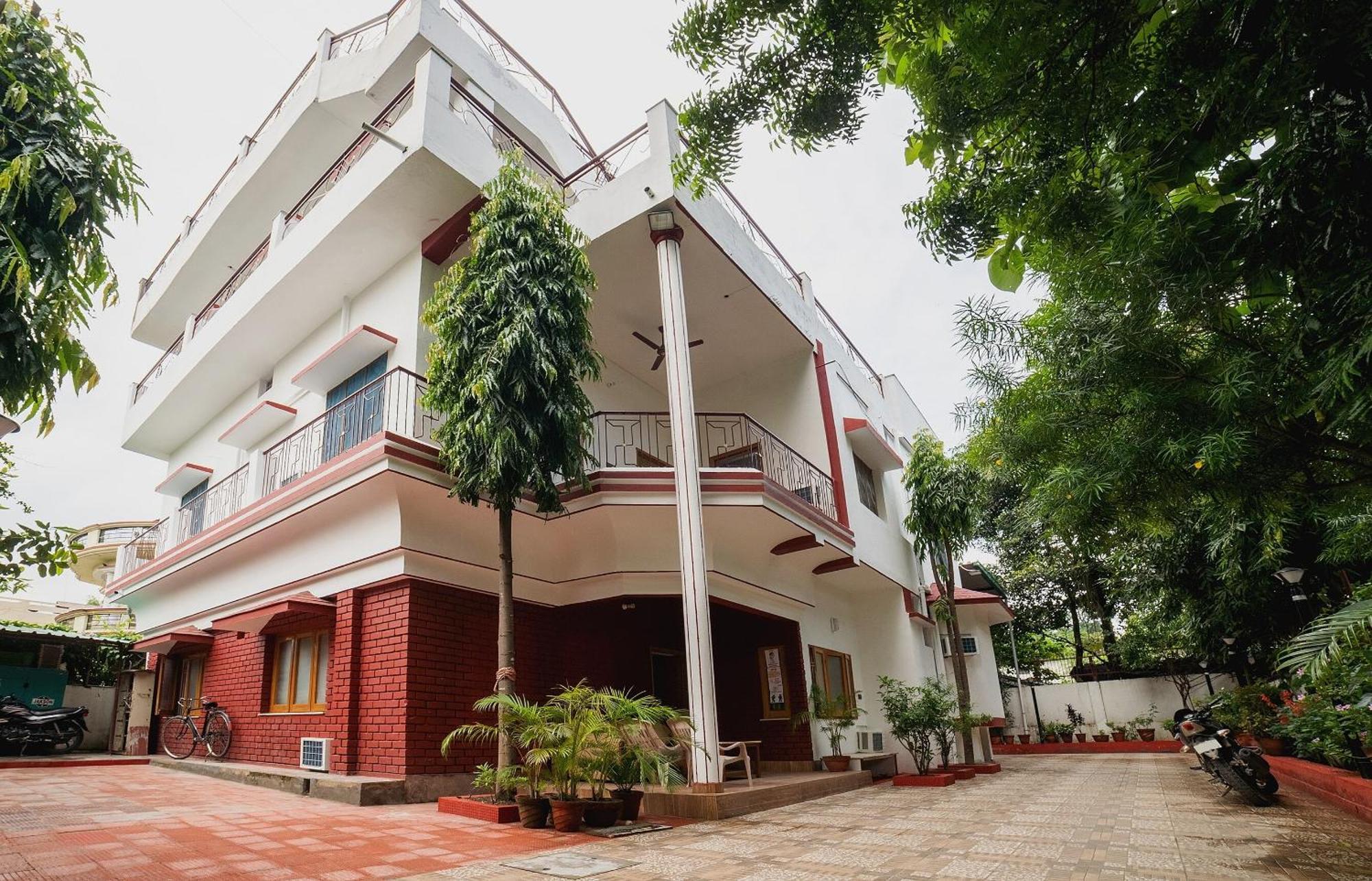 Hotel O Home Gautam Homestay Dehradun Zewnętrze zdjęcie