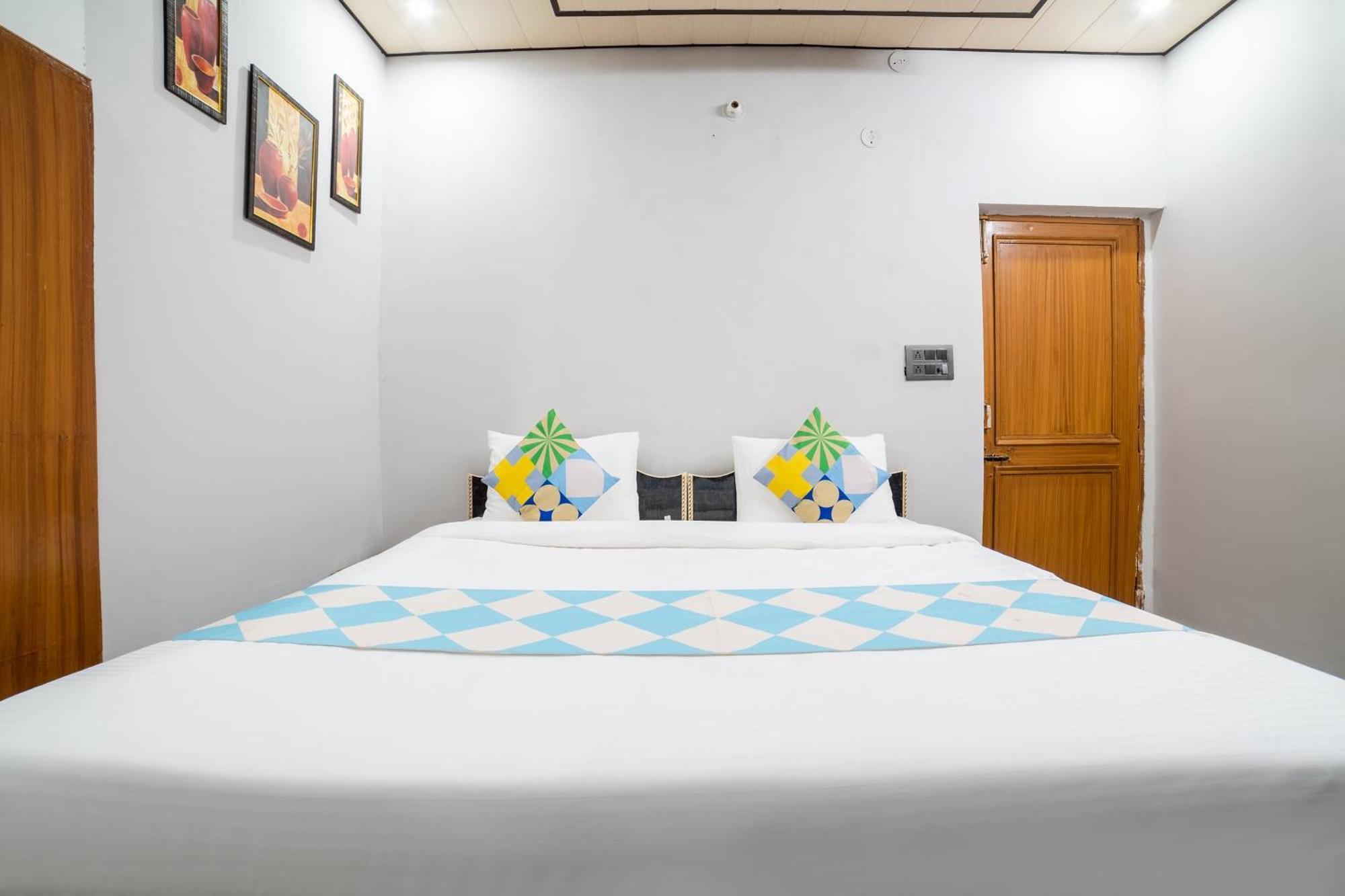 Hotel O Home Gautam Homestay Dehradun Zewnętrze zdjęcie
